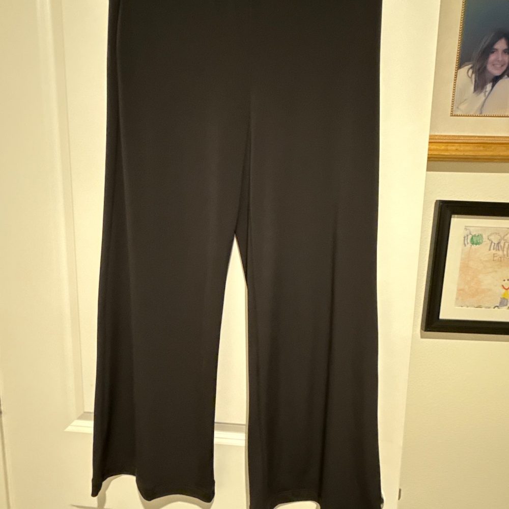 Black wide leg elastic waist pants